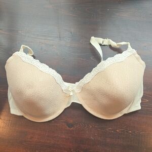Gilligan & O'Malley Cream Lace Trim Bra